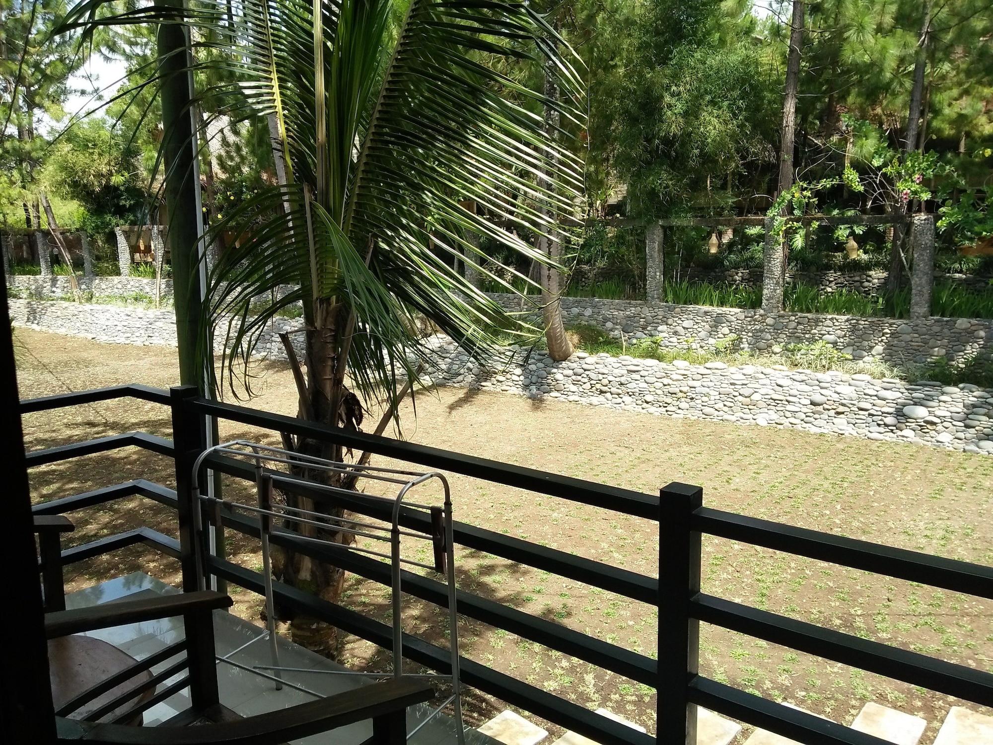 Bukit Alamanda Resort Garut Buitenkant foto